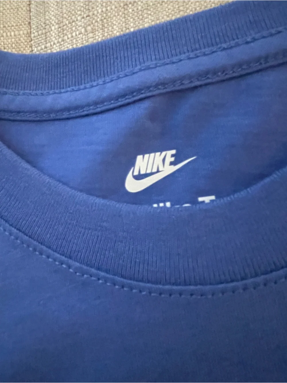 Nike Boy’s Royal Blue Swim Tee with Red & White Graphics size L *note